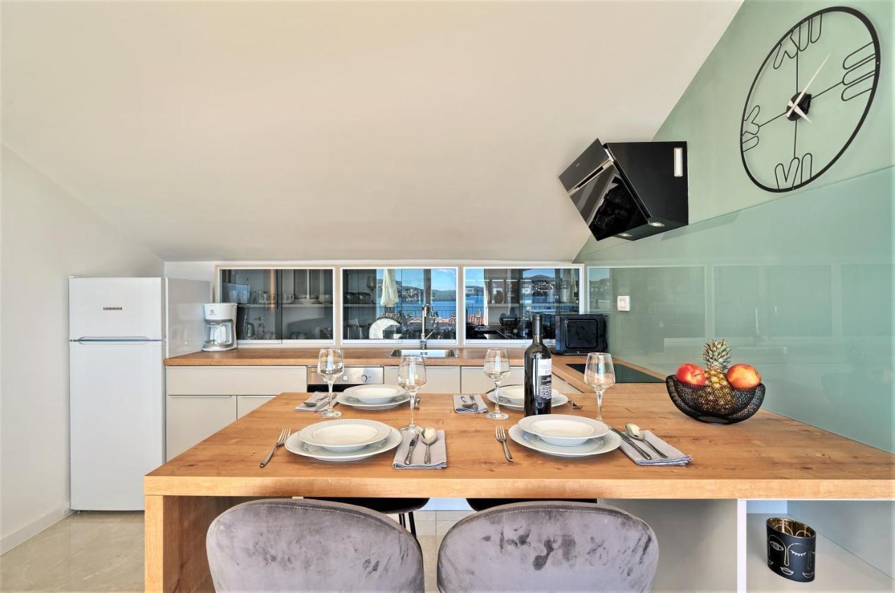 Ferienwohnung Domenico - 50 M From The Sea Donji Seget Exterior foto