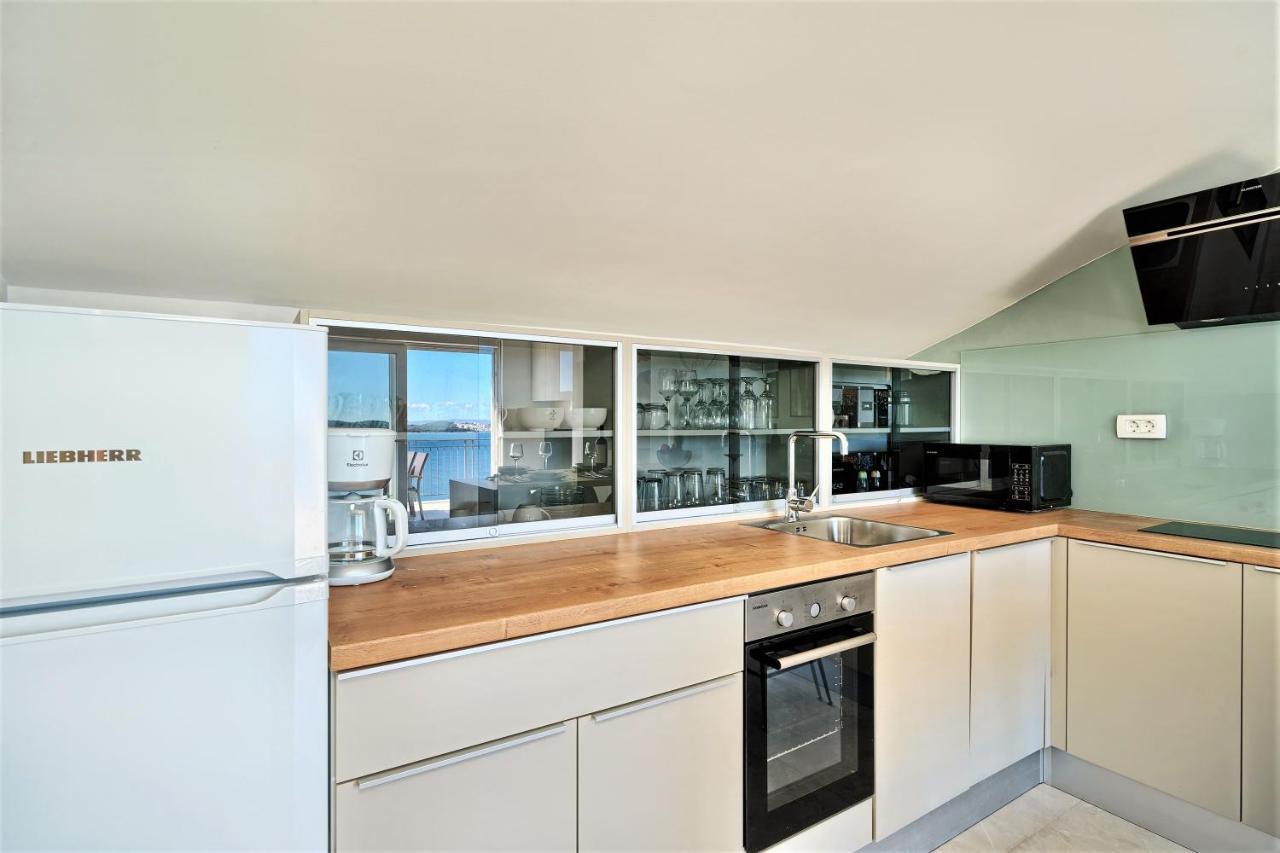 Ferienwohnung Domenico - 50 M From The Sea Donji Seget Exterior foto